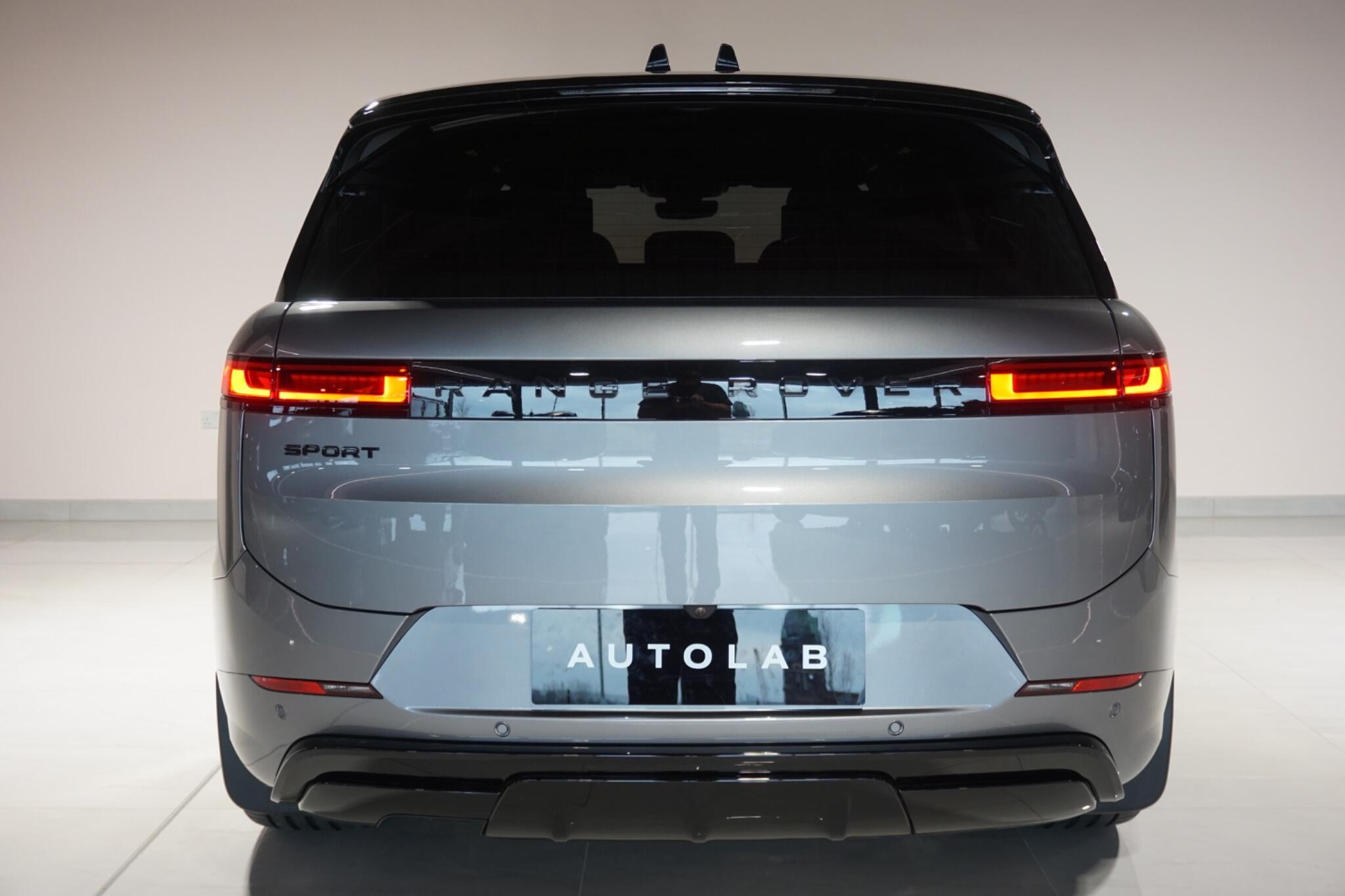 Land Rover Range Rover Sport 3.0 D300 MHEV Stealth Edition SUV 5dr Diesel Auto 4WD Euro 6 (s/s) (300 ps)